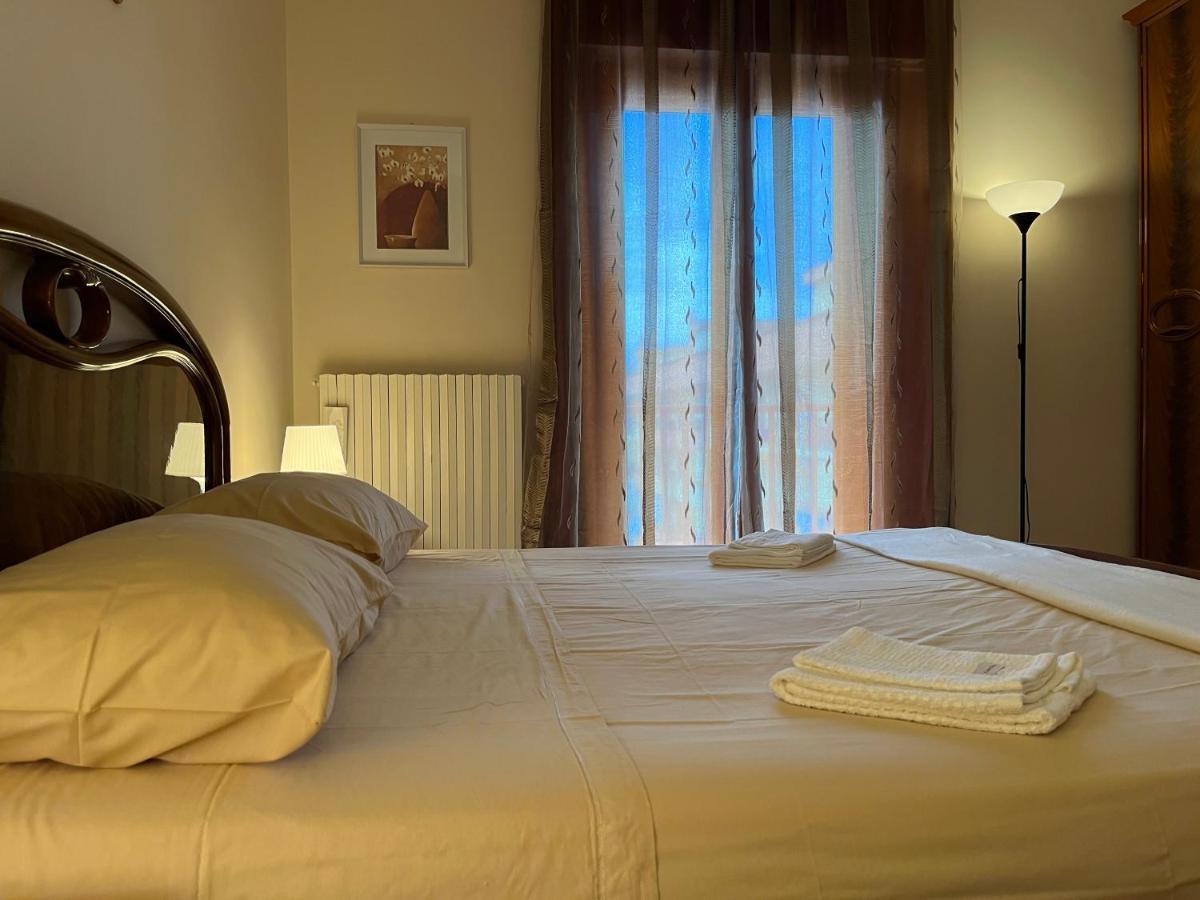 Apulian Heart Elegante Appartamento โจเยีย เดล คอลเล ภายนอก รูปภาพ