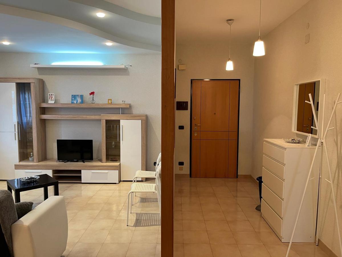 Apulian Heart Elegante Appartamento โจเยีย เดล คอลเล ภายนอก รูปภาพ